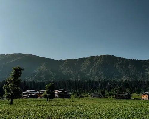 Magical Kashmir: Where Heaven Breathes